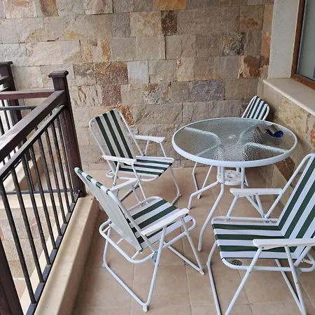 In Byala Vista Compex * Byala (Varna)